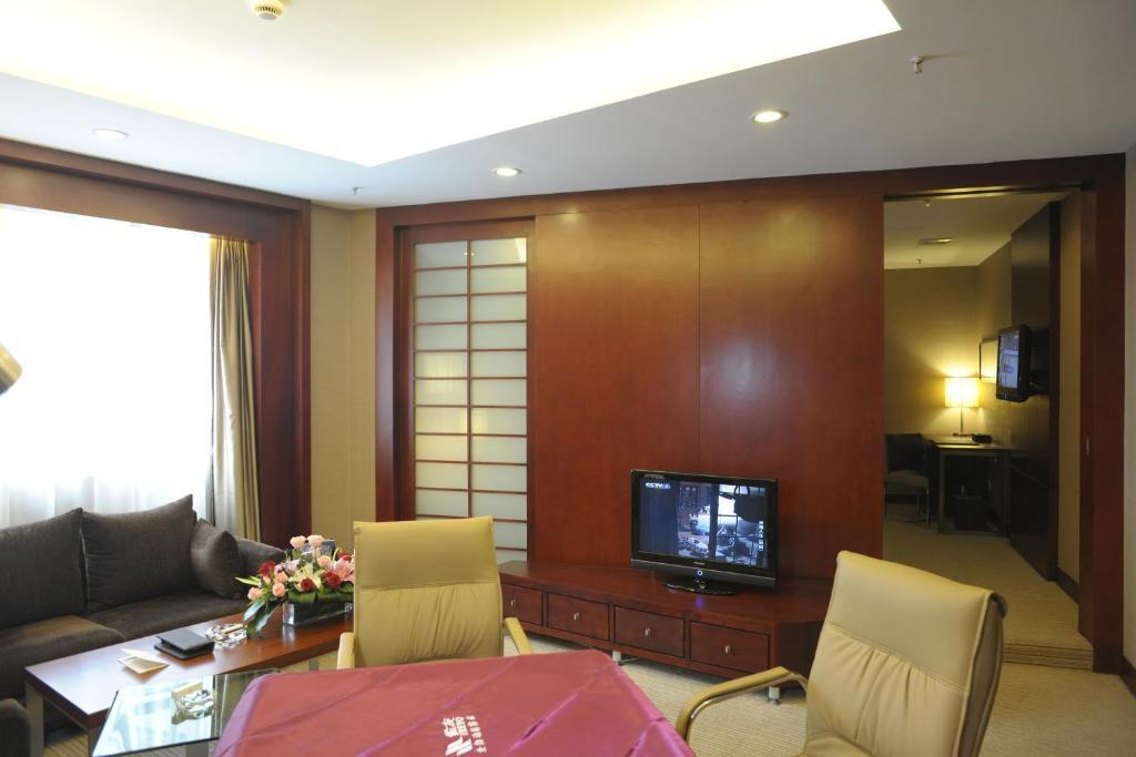 Wuhan Junyi Dynasty Hotel الغرفة الصورة