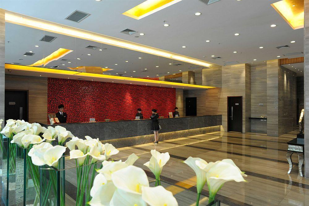 Wuhan Junyi Dynasty Hotel المظهر الخارجي الصورة